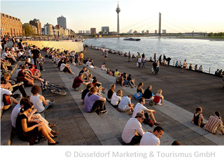 Düsseldorf Rheintreppen
